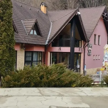 Viragcsarda / Casa Cu Flori Events & *