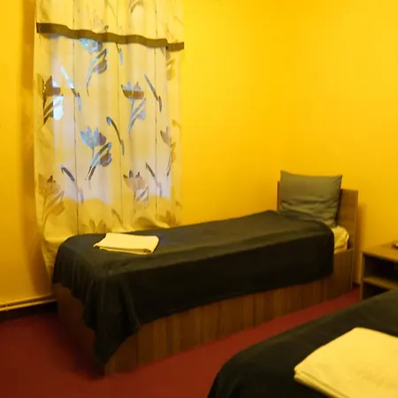 Bed & Breakfast Viragcsarda / Casa Cu Flori Events &